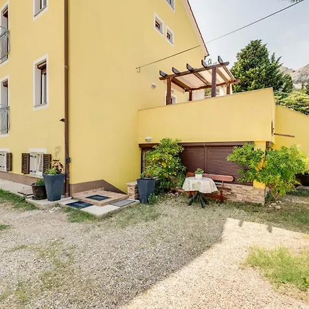 With Parking Space Baska, Krk - 22048 Lejlighed