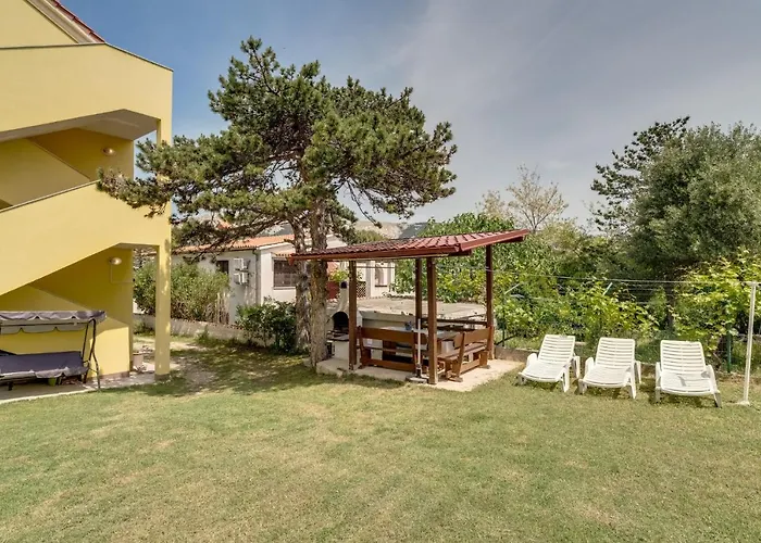 Apartment With Parking Space Baska, Krk - 22048 Baška