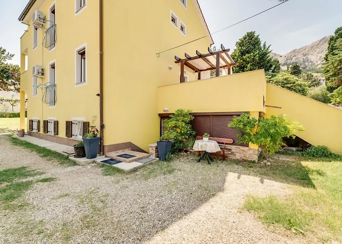 With Parking Space Baska, Krk - 22048 Apartment