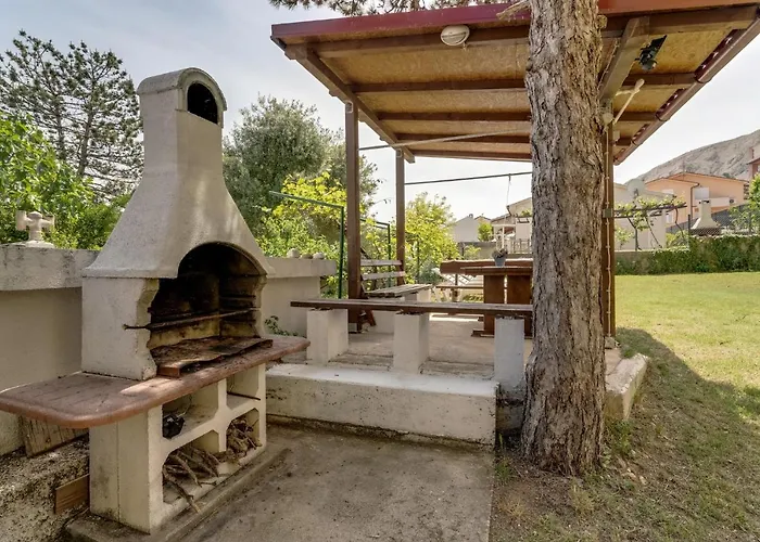 With Parking Space Baska, Krk - 22048 * Baska (Krk)