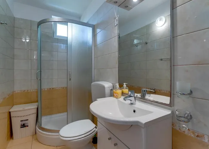 With Parking Space Baska, Krk - 22048 Baska (Krk)